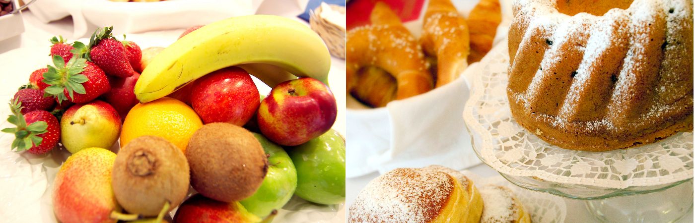 Obst und selbstgebackene Kuchen am Frühstücksbuffet